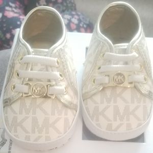 Baby girl shoes